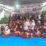 Foto / Rumah Baca SCW Gelar Kegiatan Mendongeng bersama Kakak Dadang dan Siswa SDN 153 Pekanbaru